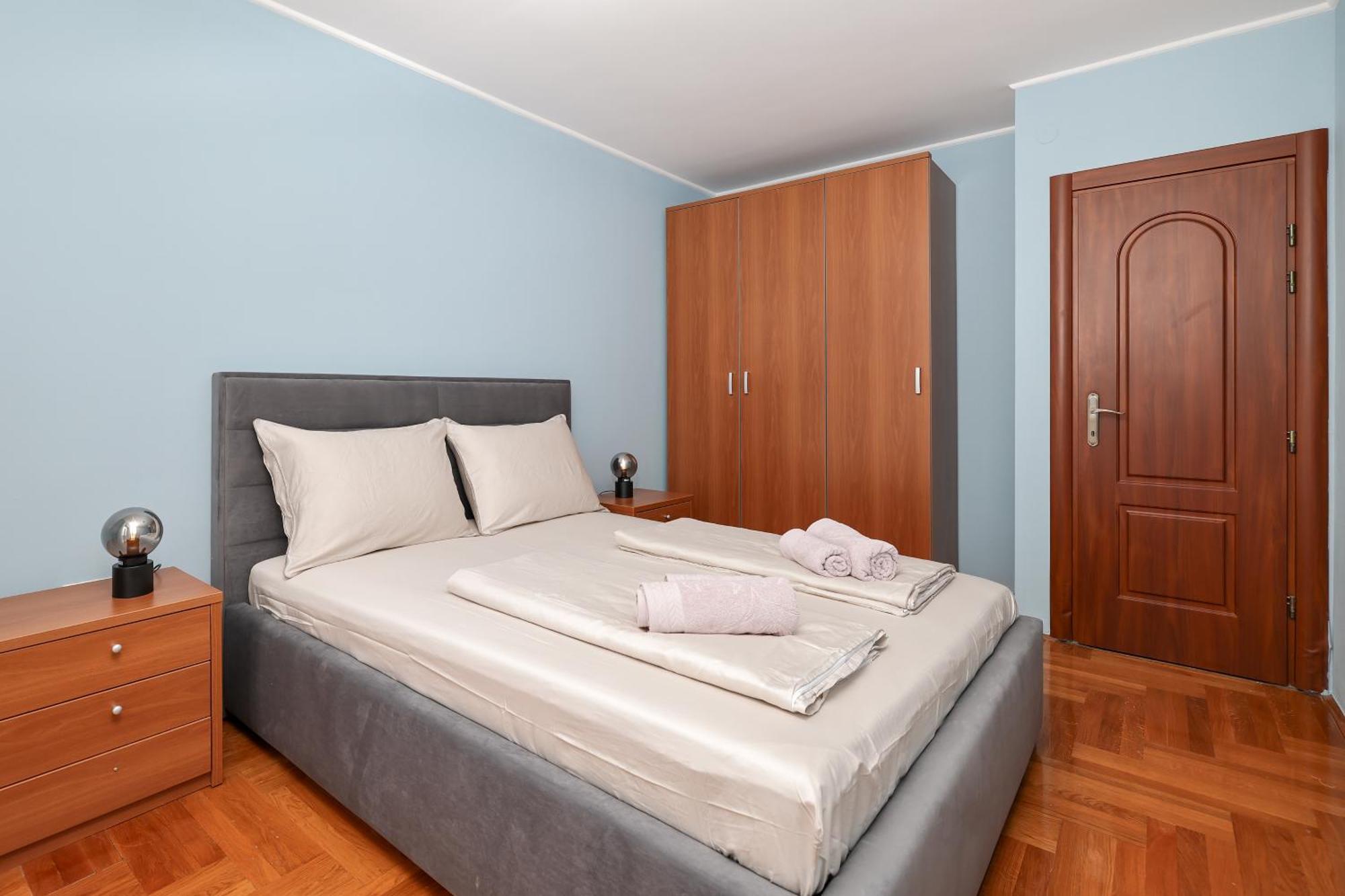 Ad Astra Punta Skala Apartment เพทรอซาเน ภายนอก รูปภาพ