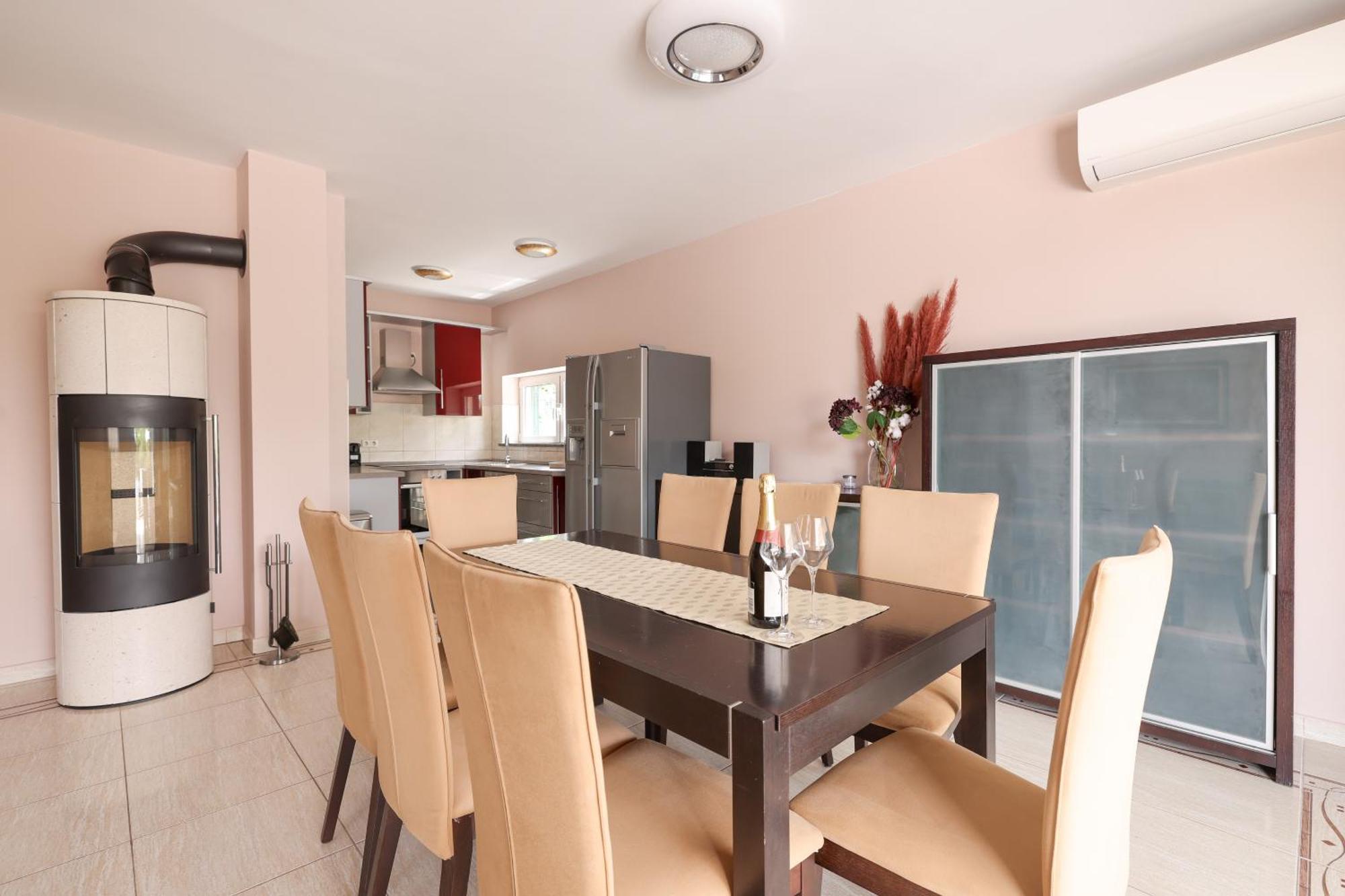 Ad Astra Punta Skala Apartment เพทรอซาเน ภายนอก รูปภาพ