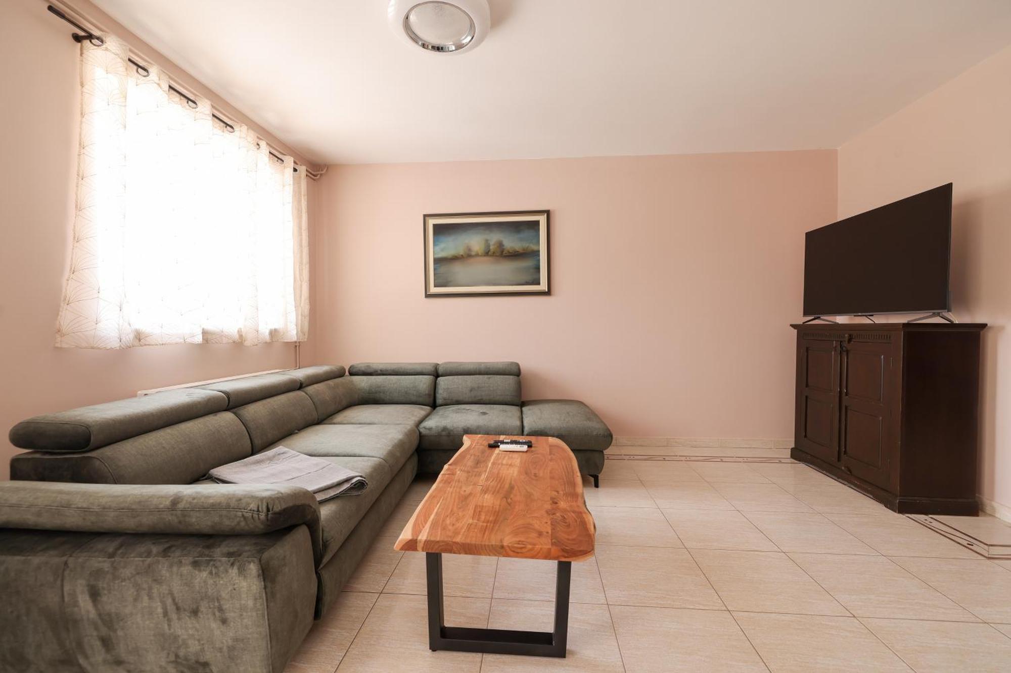 Ad Astra Punta Skala Apartment เพทรอซาเน ภายนอก รูปภาพ