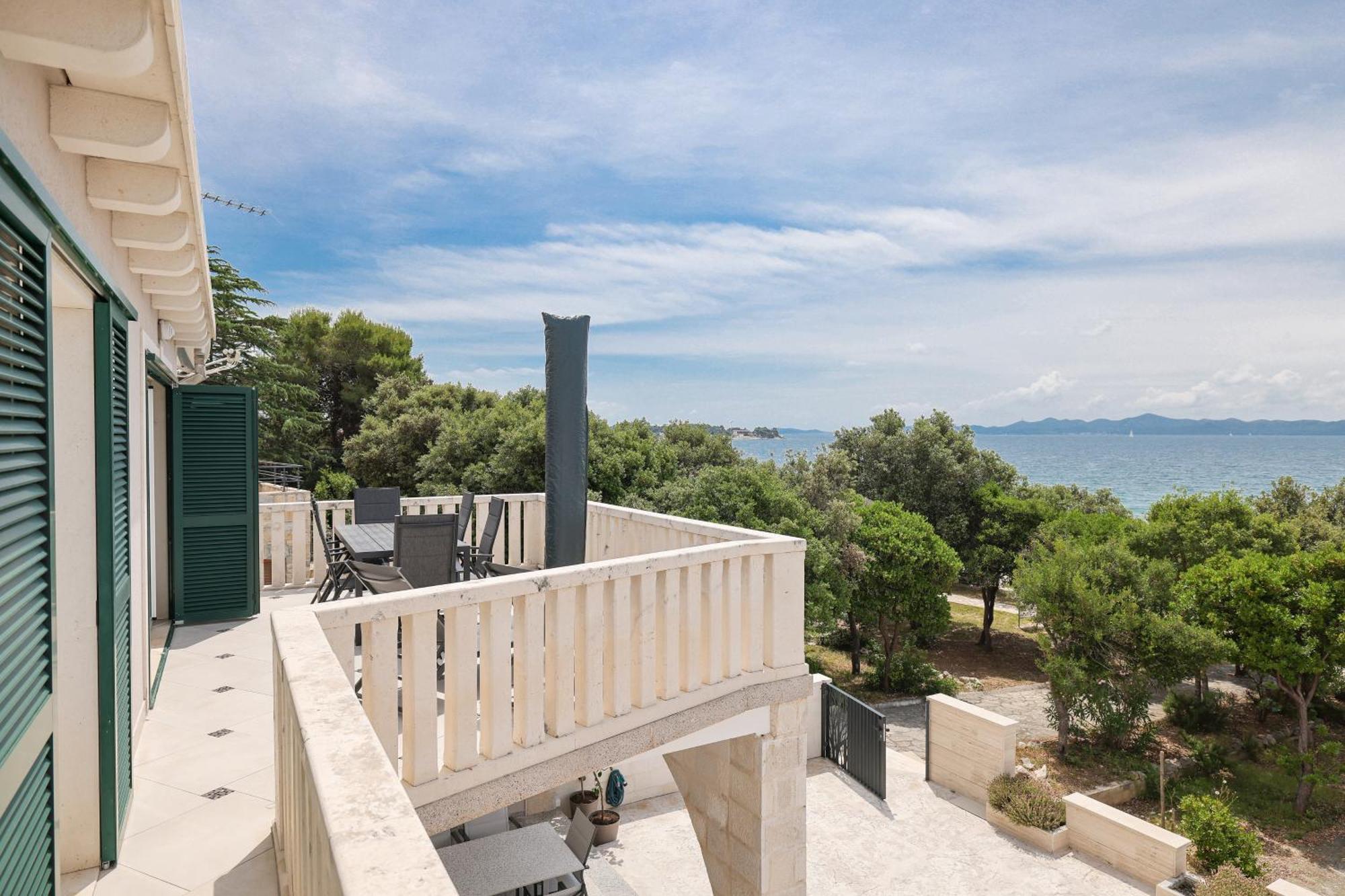 Ad Astra Punta Skala Apartment เพทรอซาเน ภายนอก รูปภาพ
